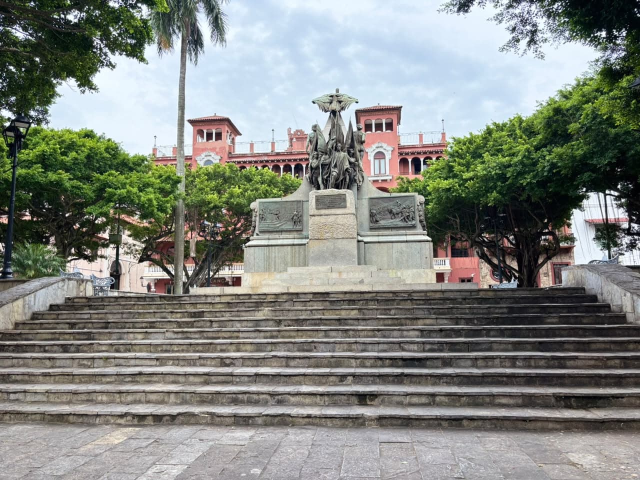 Top 5 Historic Landmarks in Casco Viejo